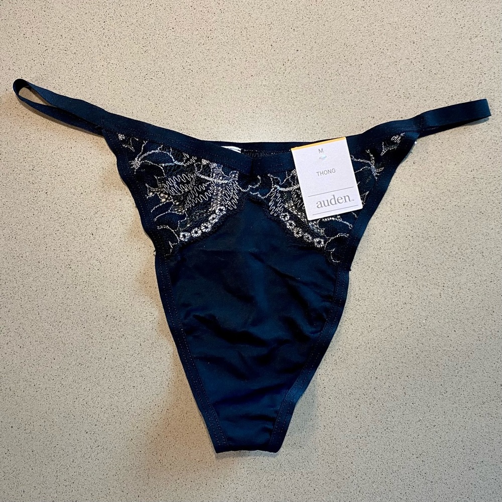 NWT Auden Black & Lace Thong Panty - size M